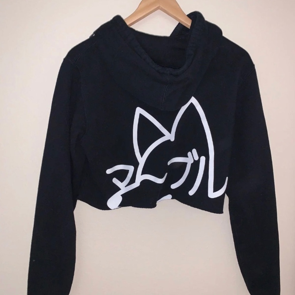 Never Content Cropped Japan Hoodie